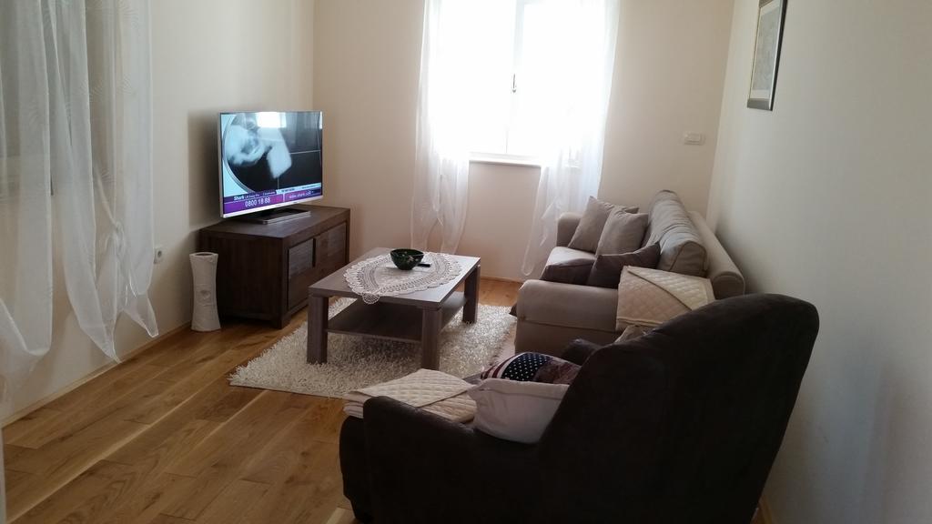 Apartments Rustic Biograd na Moru Szoba fotó